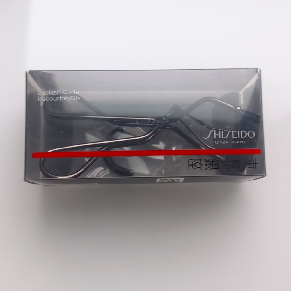 Shiseido eyelash curler
